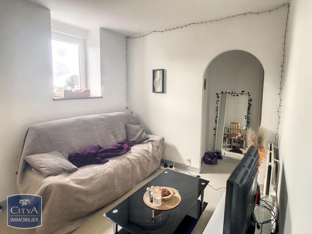 À LOUER : Appartement T3 situé à Pluneret, dans le dépar....