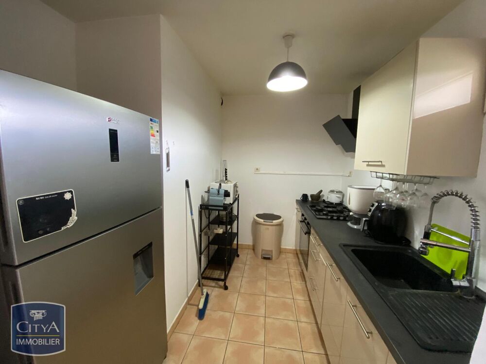 location Appartement - 2 pièce(s) - 46 m² Sainte-Marie (97438)