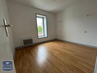  Appartement à louer 3 pièces 65 m²