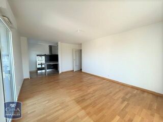  Appartement à louer 3 pièces 67 m²