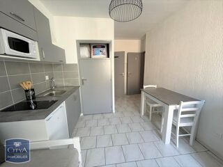  Appartement à louer 1 pièce 17 m²
