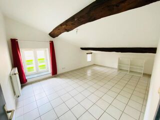 Appartement à louer 3 pièces 86 m²