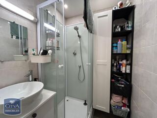  Appartement à louer 3 pièces 55 m²
