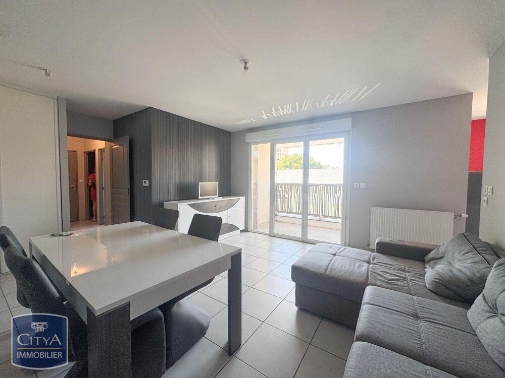location Appartement - 3 pièce(s) - 62 m² Mâcon (71000)