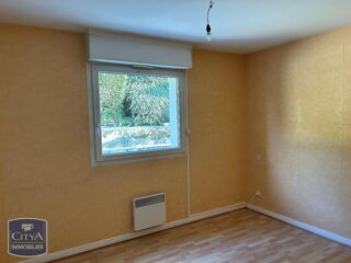  Appartement à louer 4 pièces 72 m²