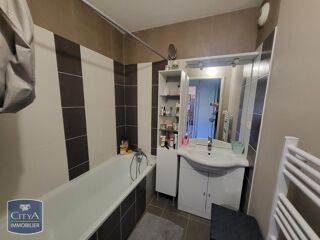  Appartement à louer 2 pièces 46 m²