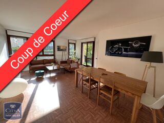  Appartement à louer 4 pièces 96 m²