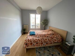  Appartement à louer 3 pièces 68 m²