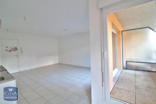  Appartement à louer 2 pièces 42 m²