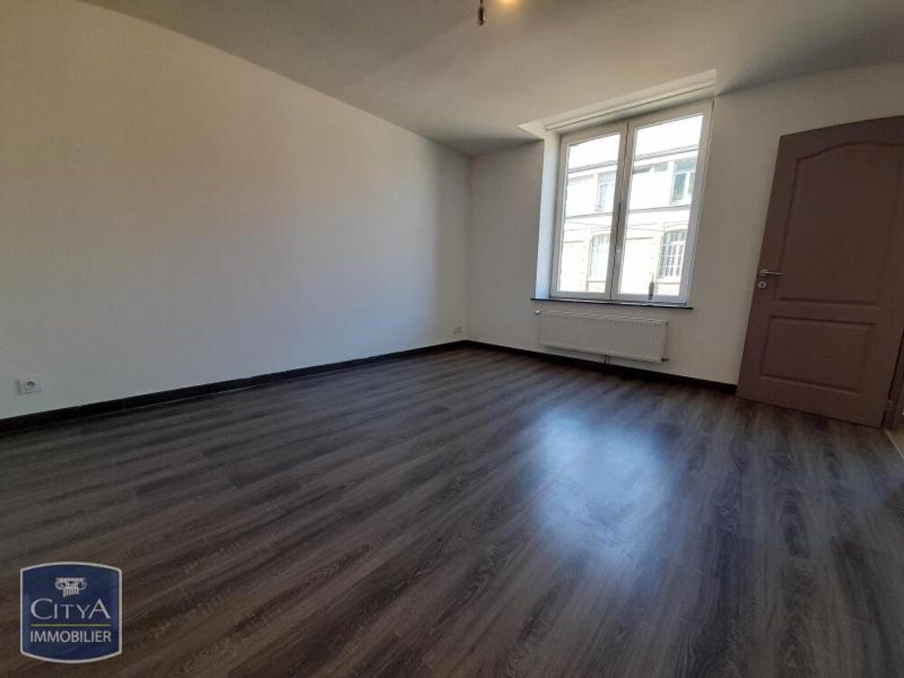 location Appartement - 3 pièce(s) - 74 m² Sedan (08200)
