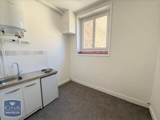  Appartement à louer 2 pièces 37 m²