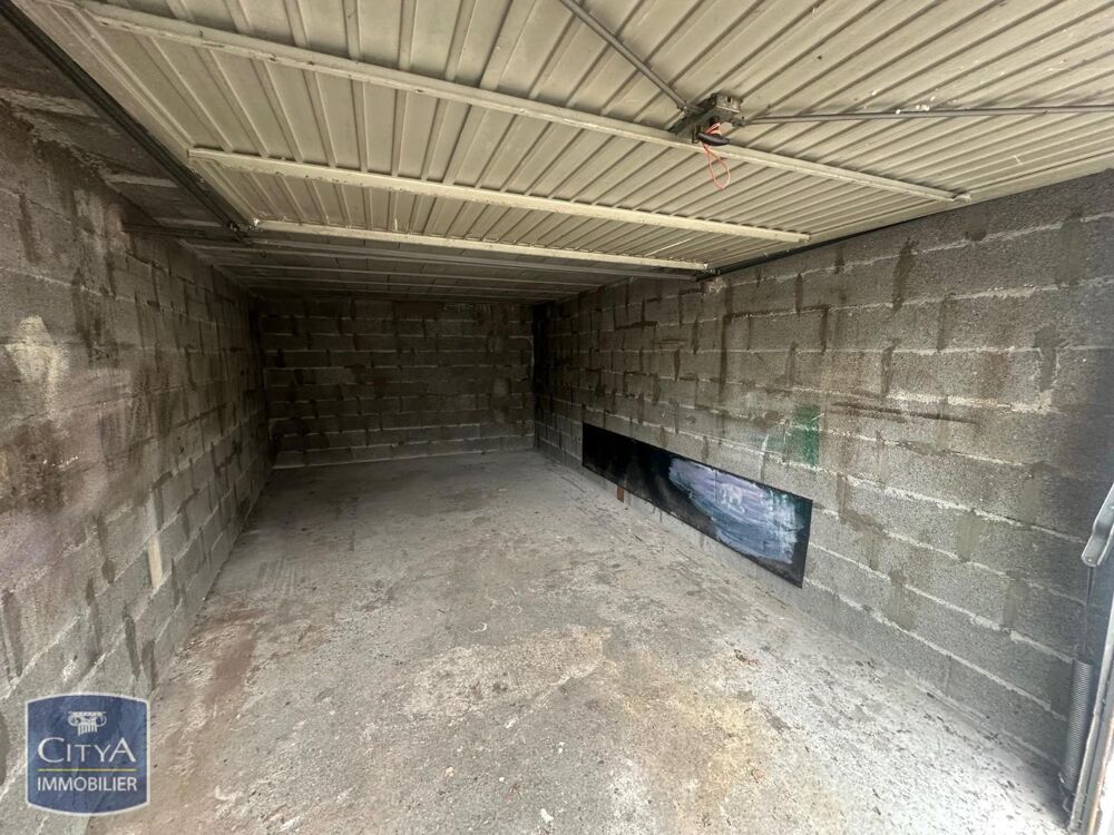 location Parking / Garage - 15 m² Fontaine (38600)