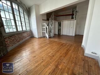  Appartement à louer 1 pièce 37 m²