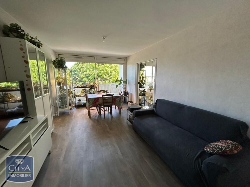 GRAND APPARTEMENT T2 AVEC GARAGE - QUARTIER BOURNY En lo....