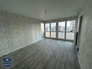  Appartement à louer 4 pièces 85 m²