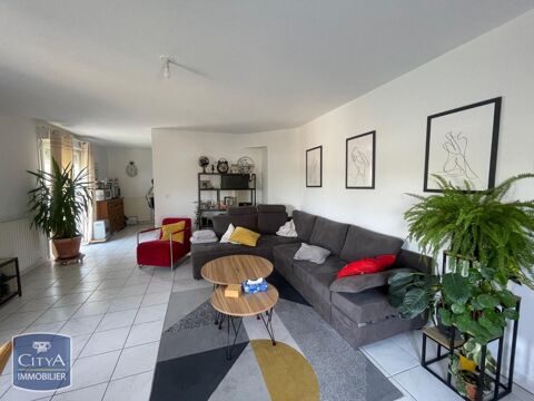   Location Appartement Appartement - 4 pièce(s) - 86 m²
