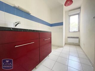  Appartement à louer 3 pièces 55 m²