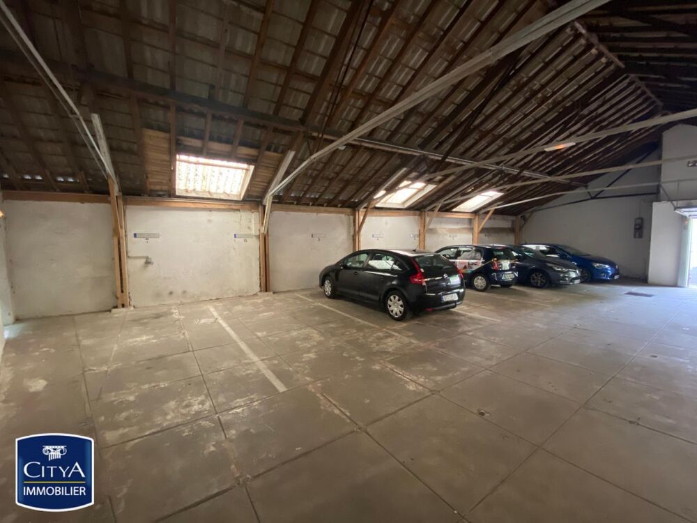 location Parking / Garage Poitiers (86000)