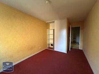 Appartement à louer 2 pièces 50 m²