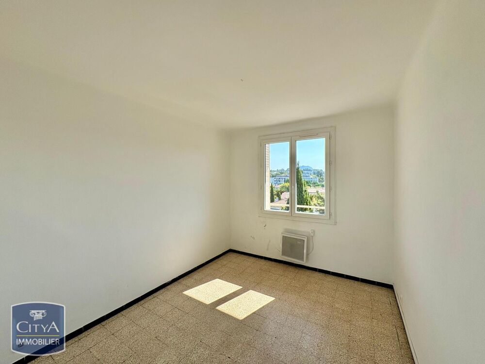 location Appartement - 3 pièce(s) - 66 m² Aix-en-Provence (13090)