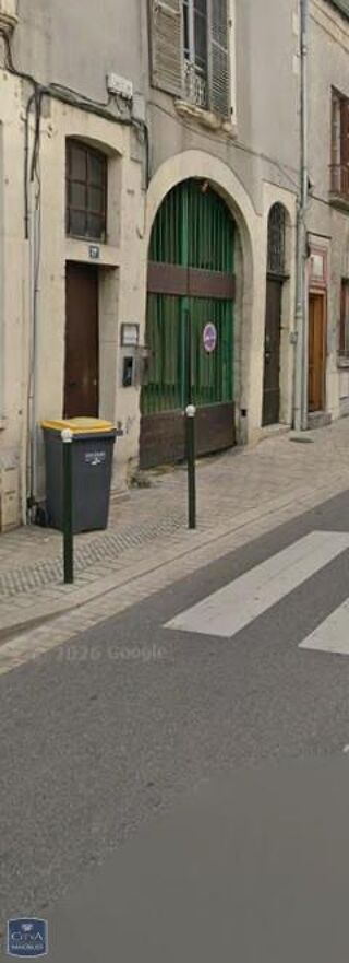  Parking / Garage à louer 