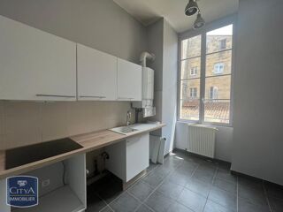  Appartement � louer 4 pi�ces 114 m� Bordeaux