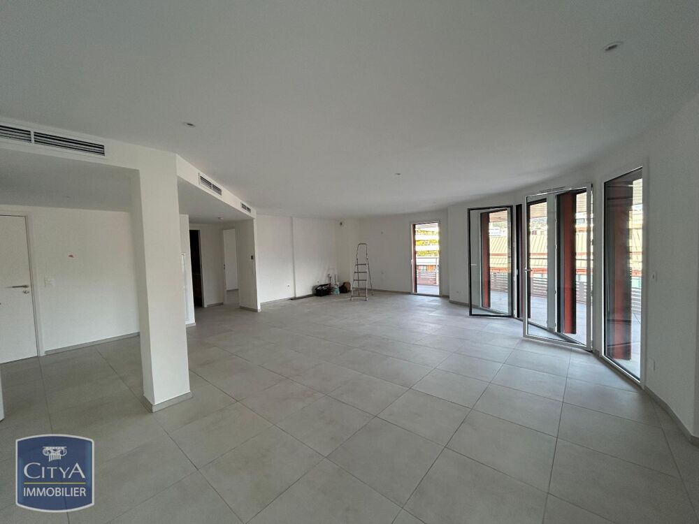 À LOUER : Appartement neuf T3 situé à Nice, dans le quar....
