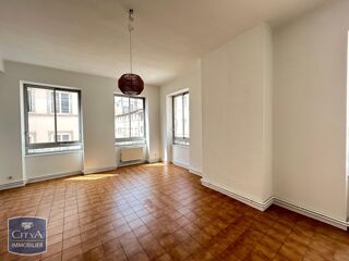  Appartement à louer 3 pièces 88 m²