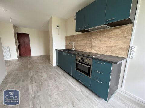   Location Appartement Appartement - 4 pièce(s) - 81 m²