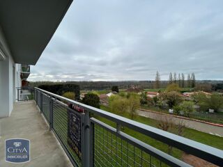  Appartement à louer 2 pièces 42 m²