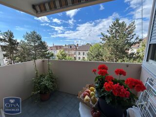  Appartement à louer 3 pièces 76 m²