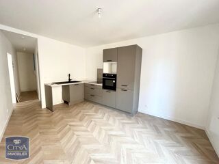  Appartement à louer 3 pièces 53 m²