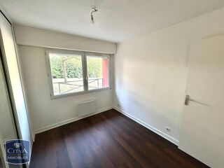  Appartement à louer 2 pièces 44 m²