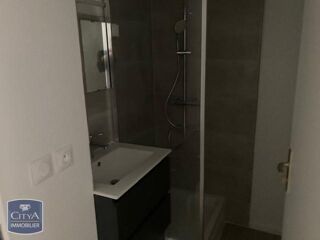 Appartement à louer 1 pièce 19 m²