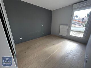  Appartement à louer 2 pièces 46 m²
