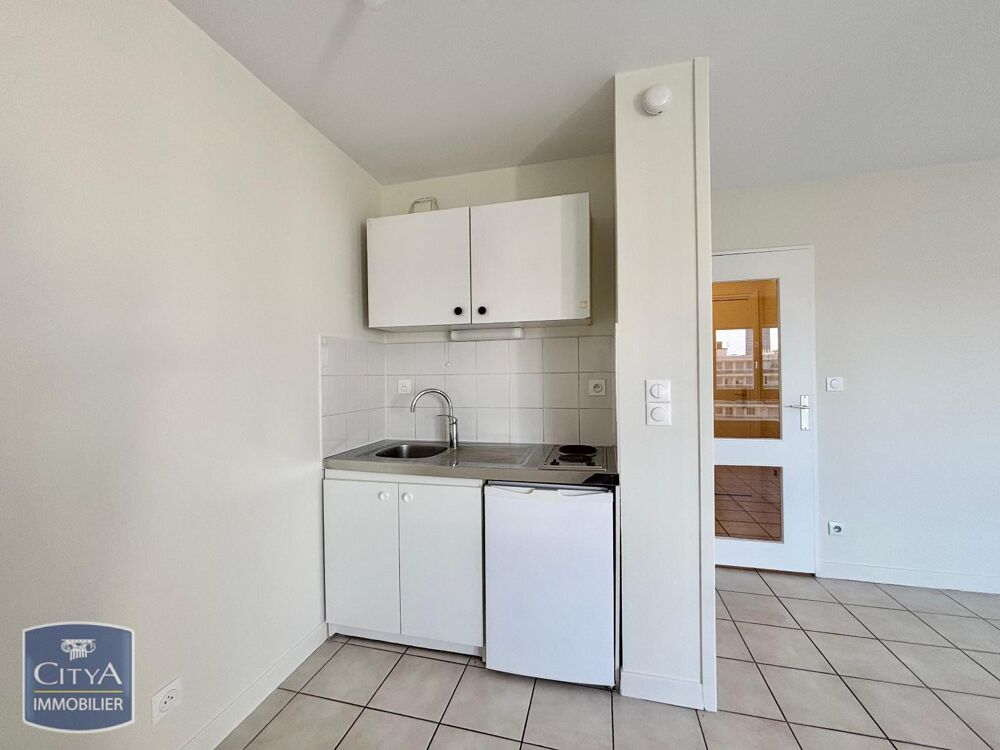 location Appartement - 1 pièce(s) - 25 m² Lyon 7