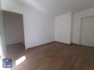  Appartement à louer 3 pièces 66 m²