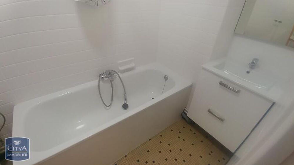 location Appartement - 2 pièce(s) - 56 m² Lille (59000)