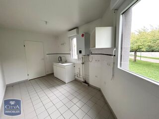  Appartement à louer 4 pièces 85 m²