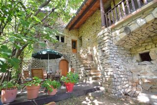  Maison  vendre 7 pices 211 m