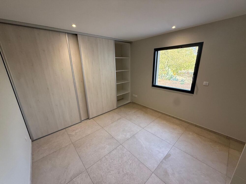 location Villa - 4 pièce(s) - 107 m² Lanas (07200)