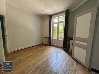  Appartement à louer 3 pièces 51 m²