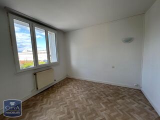  Appartement à louer 3 pièces 65 m²