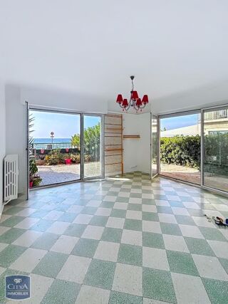  Appartement à louer 2 pièces 65 m²