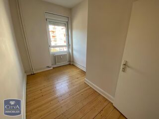  Appartement à louer 4 pièces 78 m²