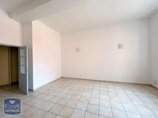 Appartement à louer 3 pièces 87 m²