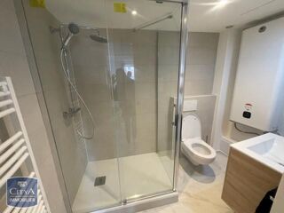  Appartement à louer 1 pièce 28 m²