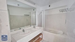  Appartement à louer 3 pièces 71 m²