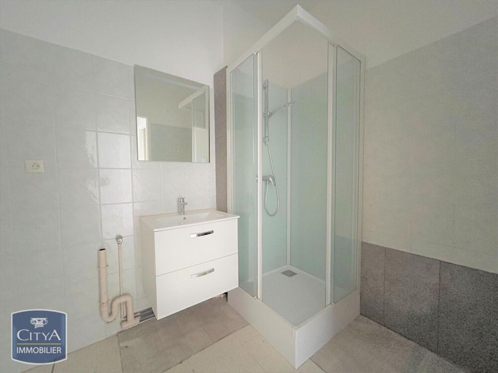location Appartement - 3 pièce(s) - 79 m² Coutras (33230)