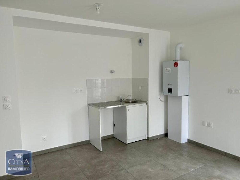 location Appartement - 3 pièce(s) - 68 m² Lyon 8